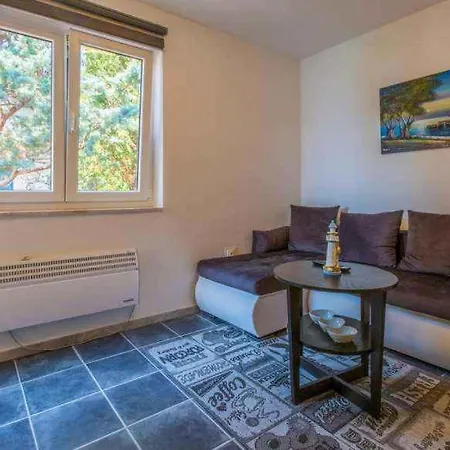 In Smokvica Krmpotska 39441 度假居 *